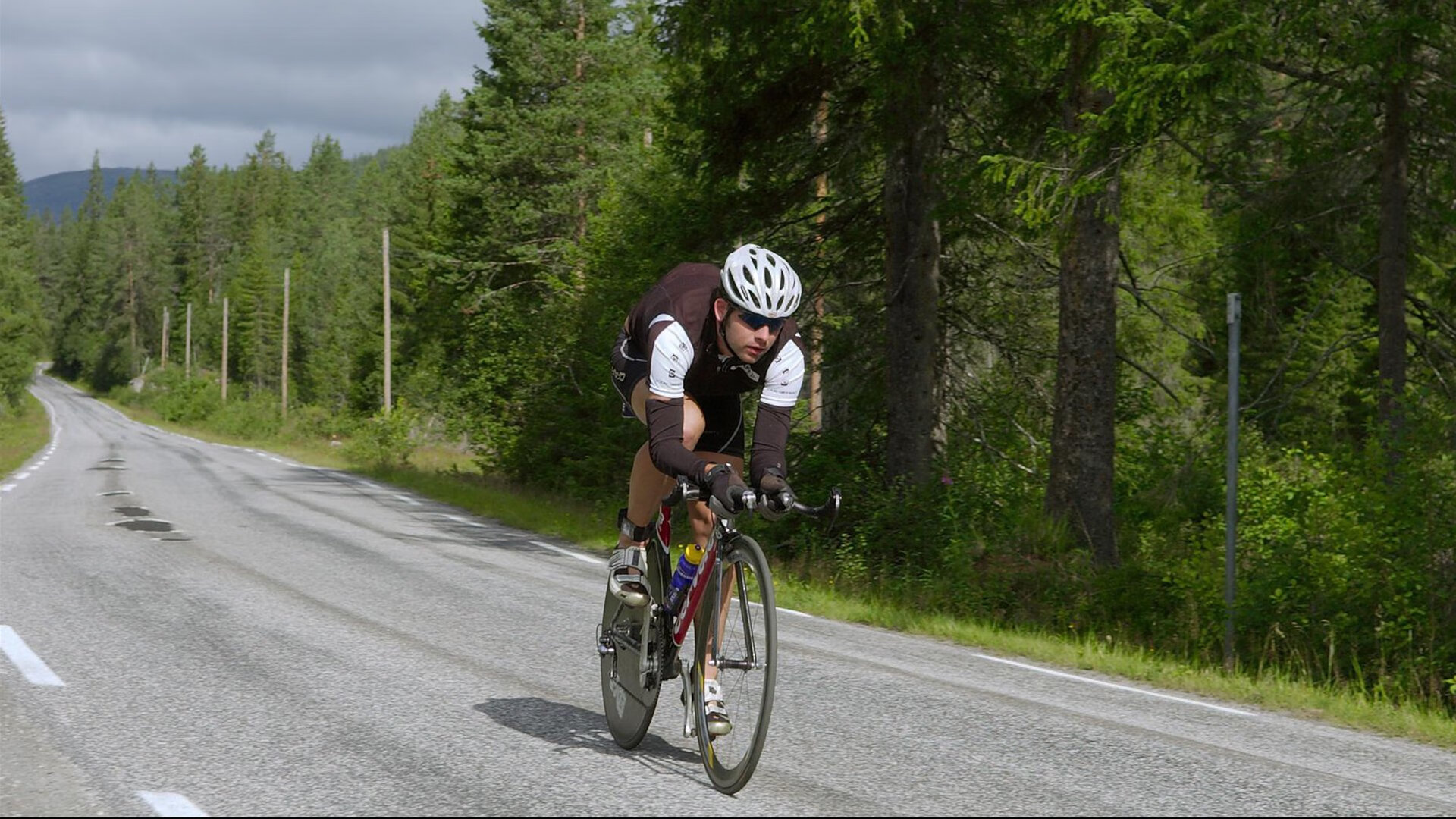 戈麦斯拉满评分背后,克罗地亚击败秘鲁的战术唯一性与历史回响