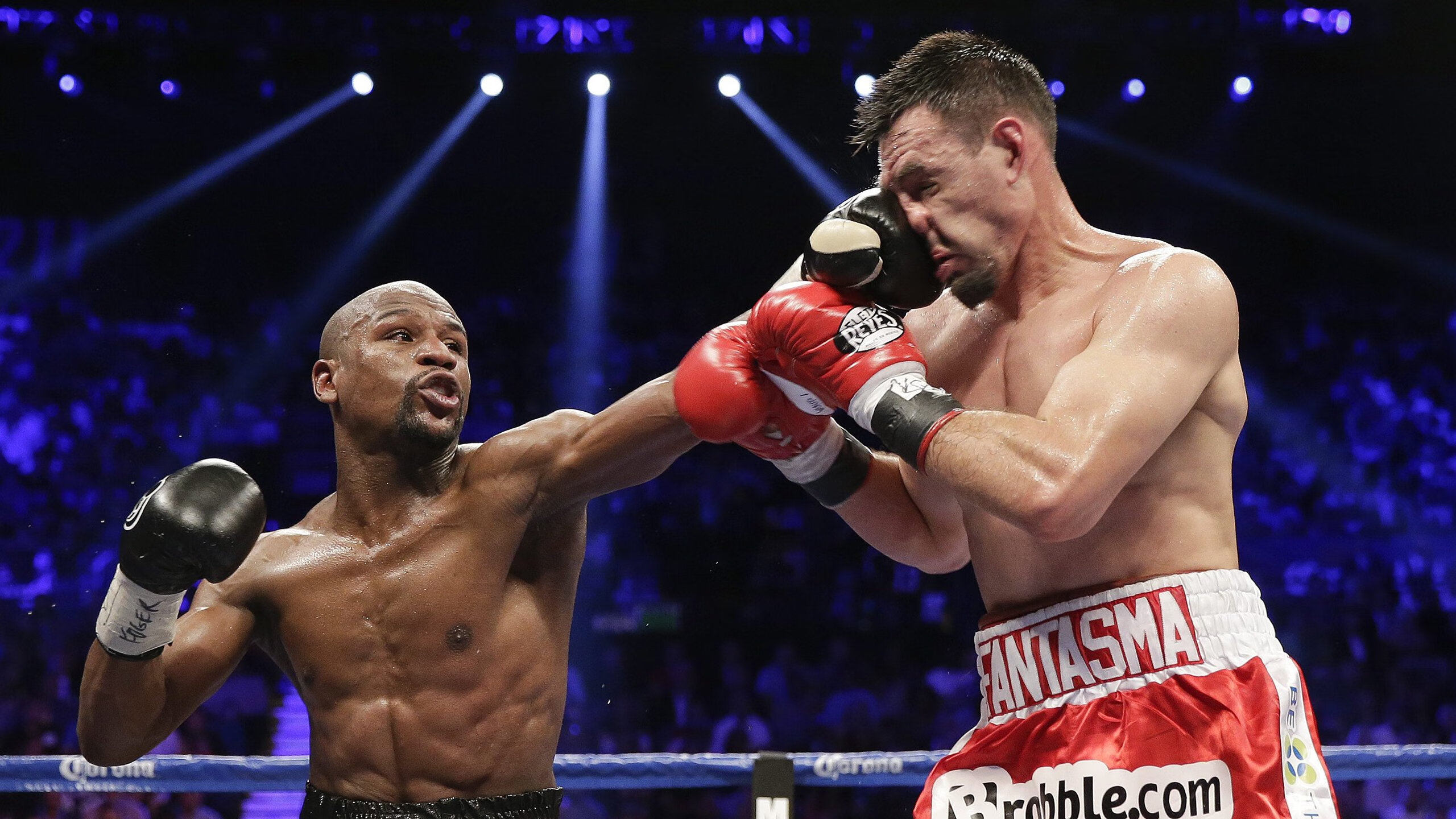 德罗赞惊艳四座，活塞粉碎开拓者，一场技术与意志的较量