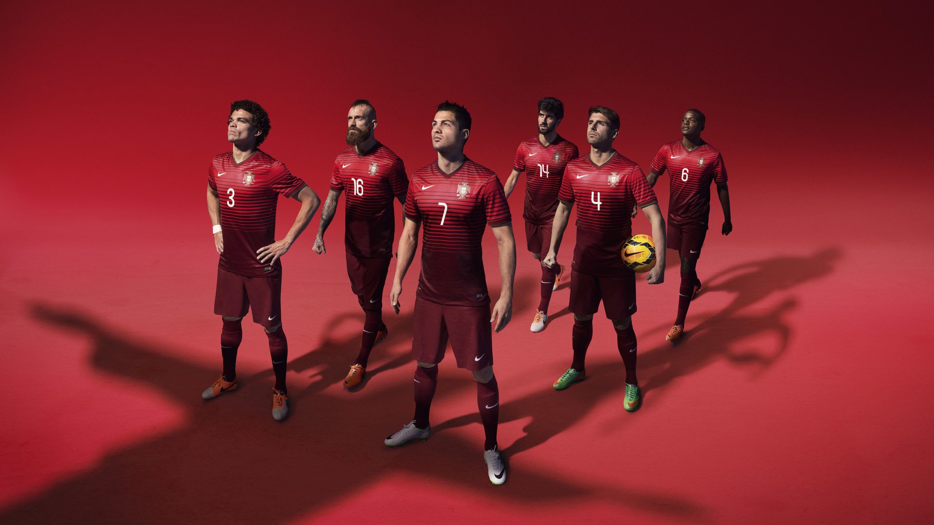 绿茵场上的林高远时刻，当日本队战术碾压葡萄牙，个体高光如何照亮团队胜利